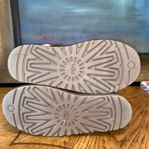 Ugg boots - Picture 7 of 12